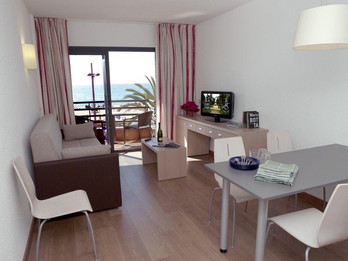 Almirall Apartment Lloret de Mar