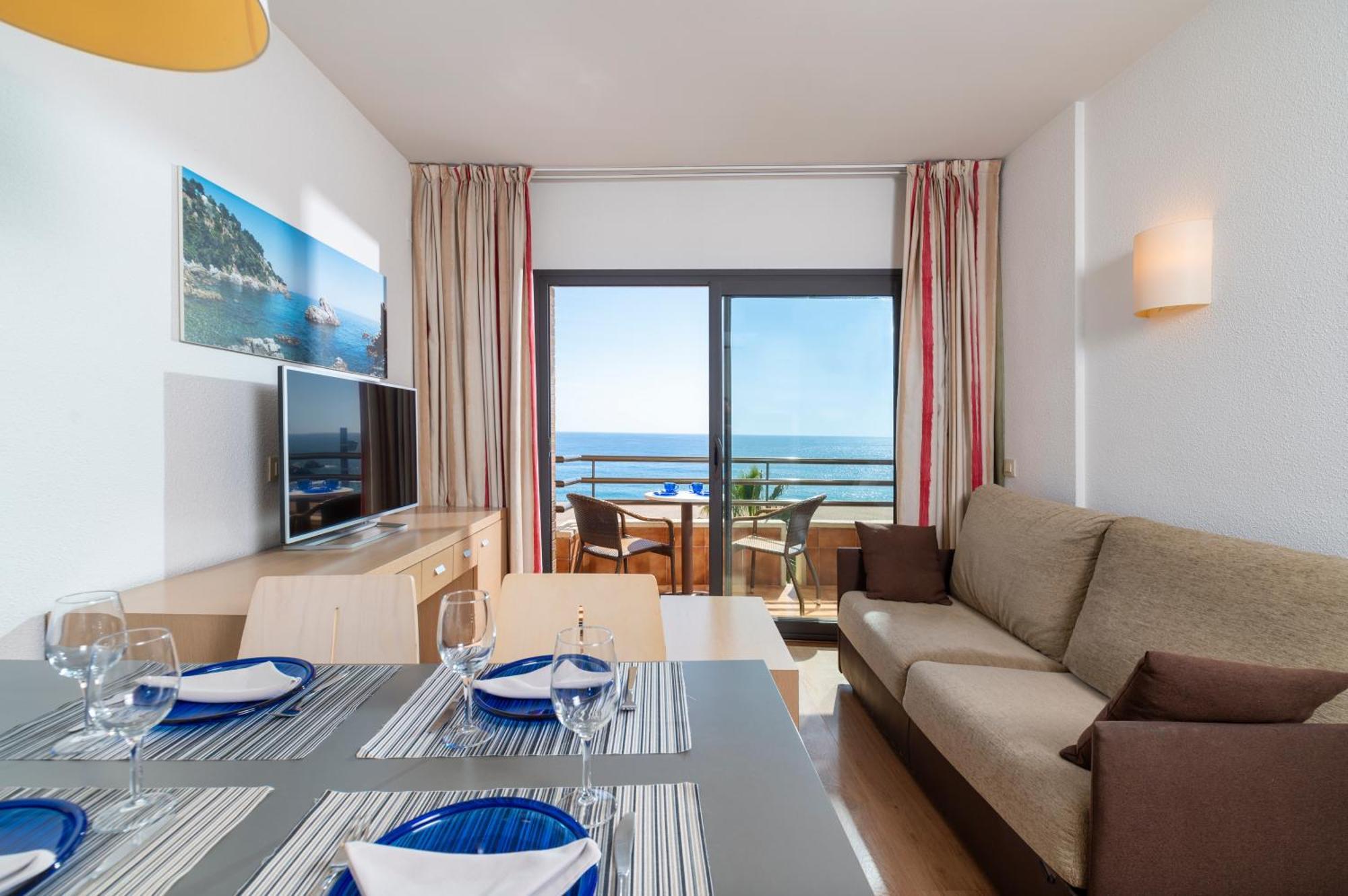 Apartment Almirall Lloret de Mar