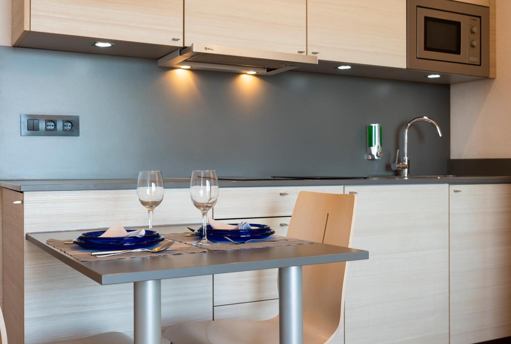 Almirall Apartment