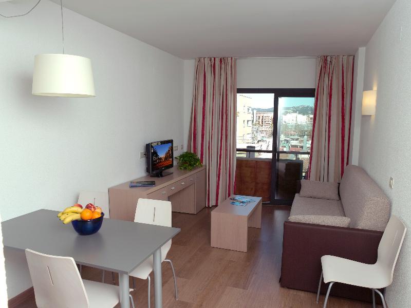 Almirall Apartment